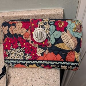 Vera Bradley Key Lock Wallet: Happy Snails
